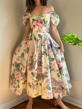Vintage Off the Shoulder Floral Romantic Dress by Loralie